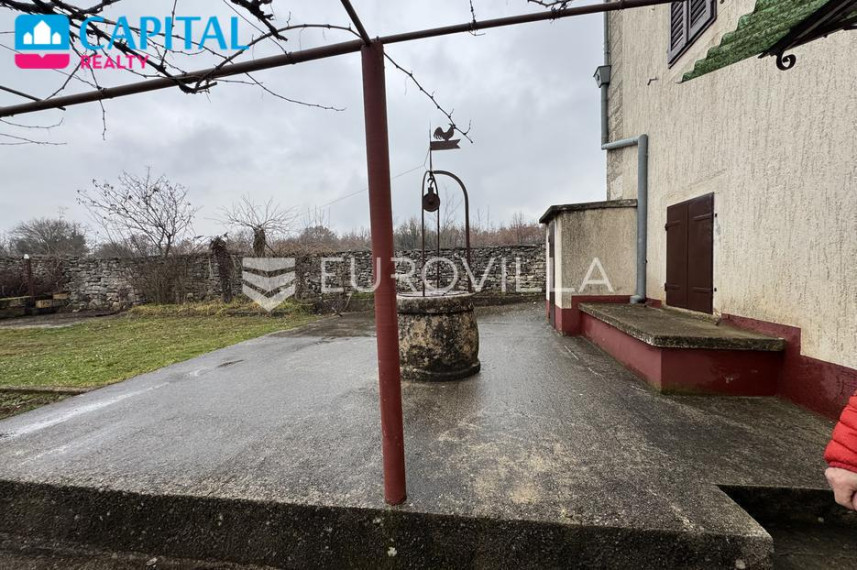 Parduodamas namas Dončići 17A , 200.00 kv.m ploto, 3 aukštai 6