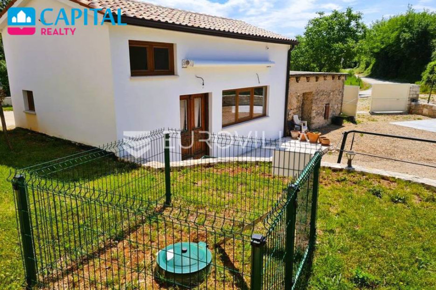Parduodamas namas Lukići 38A , 275.00 kv.m ploto, 3 aukštai 3