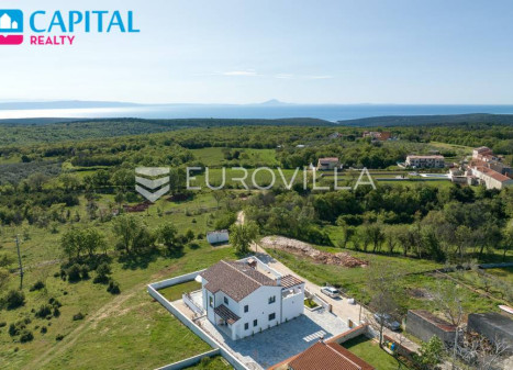 Parduodamas namas 200.00 kv.m ploto, 2 aukštai Parduodamas namas 200.00 kv.m ploto, 2 aukštai