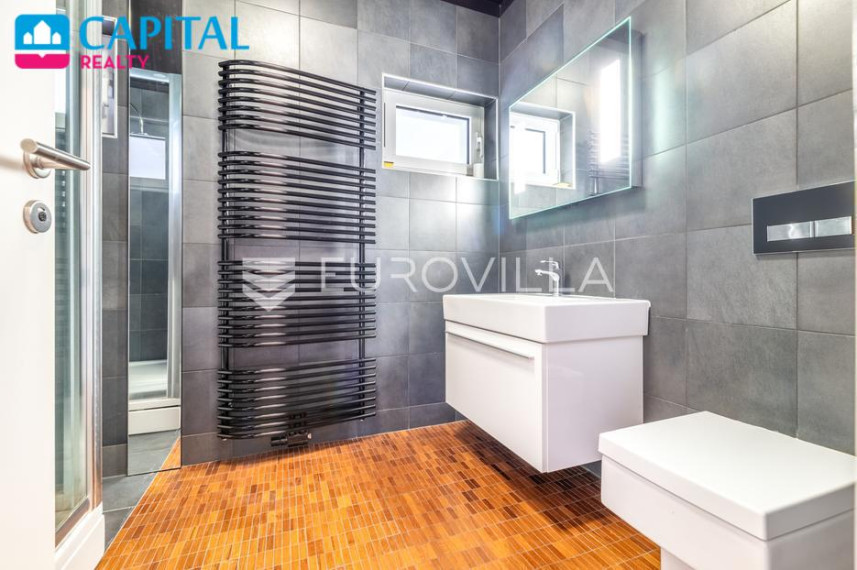 Parduodamas butas Ulica Orehovečki brijeg 48 , 143.00 kv.m ploto, 2 kambariai 7