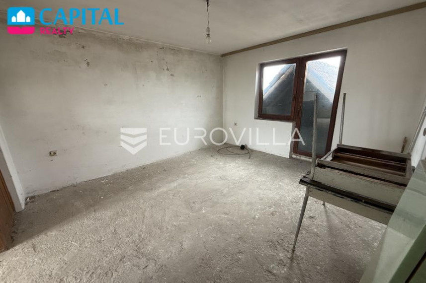 Parduodamas namas Ulica Svete Ane 18 , 240.00 kv.m ploto, 3 aukštai 4