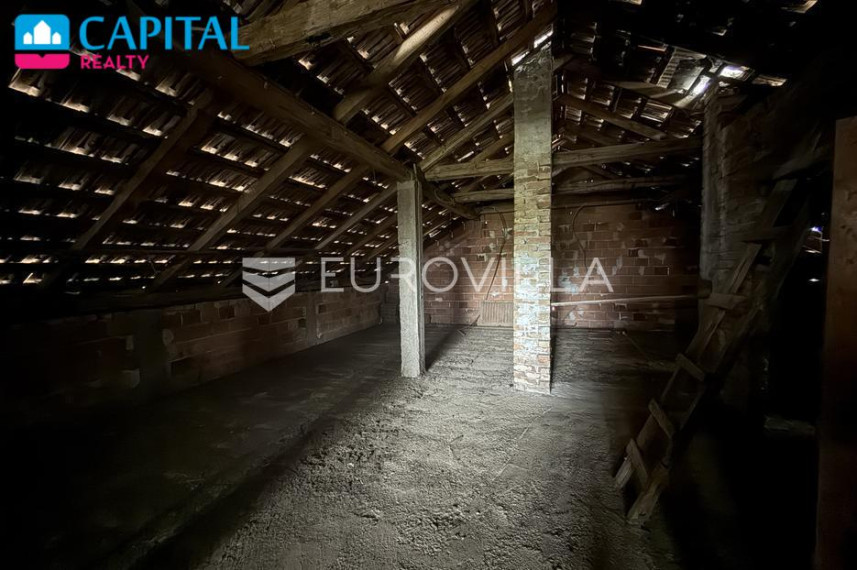 Parduodamas namas Ulica Svete Ane 18 , 240.00 kv.m ploto, 3 aukštai 16