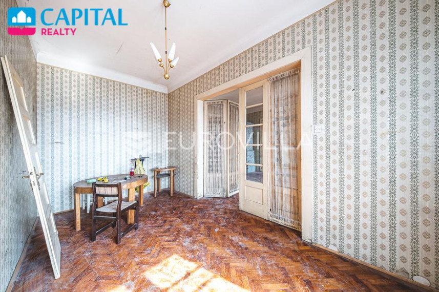 Parduodamas butas Trg Žrtava Fašizma 7 , 112.00 kv.m ploto, 4 kambariai 5
