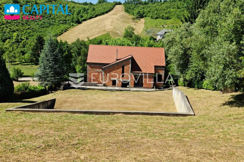 Parduodamas namas Srebrnjak 21b , 400.00 kv.m ploto, 3 aukštai 5
