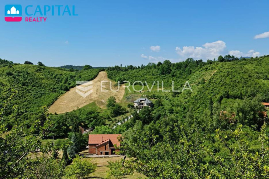 Parduodamas namas Srebrnjak 21b , 400.00 kv.m ploto, 3 aukštai 23