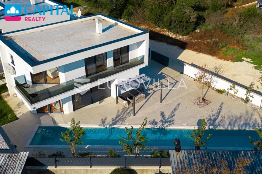 Parduodamas namas Glavica 43 , 190.00 kv.m ploto, 2 aukštai 6
