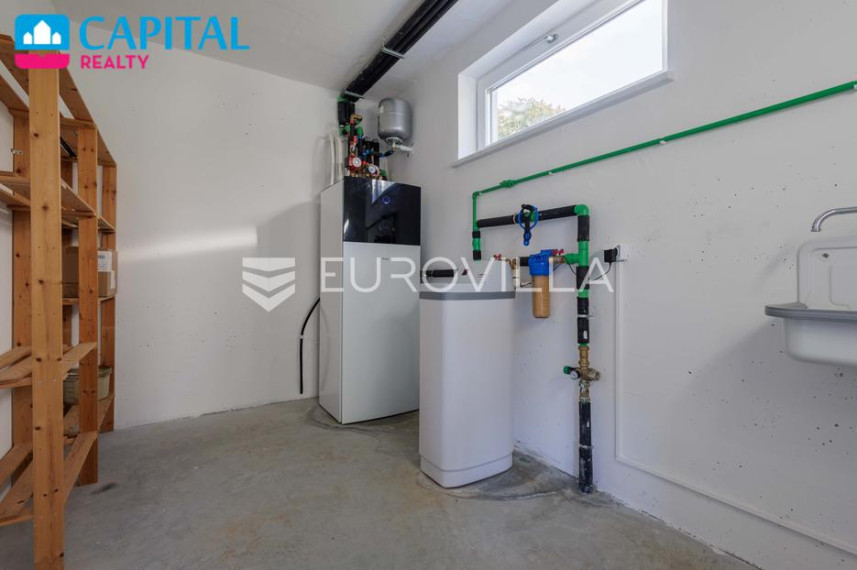 Parduodamas butas Glavica 43 , 85.00 kv.m ploto, 2 kambariai 29