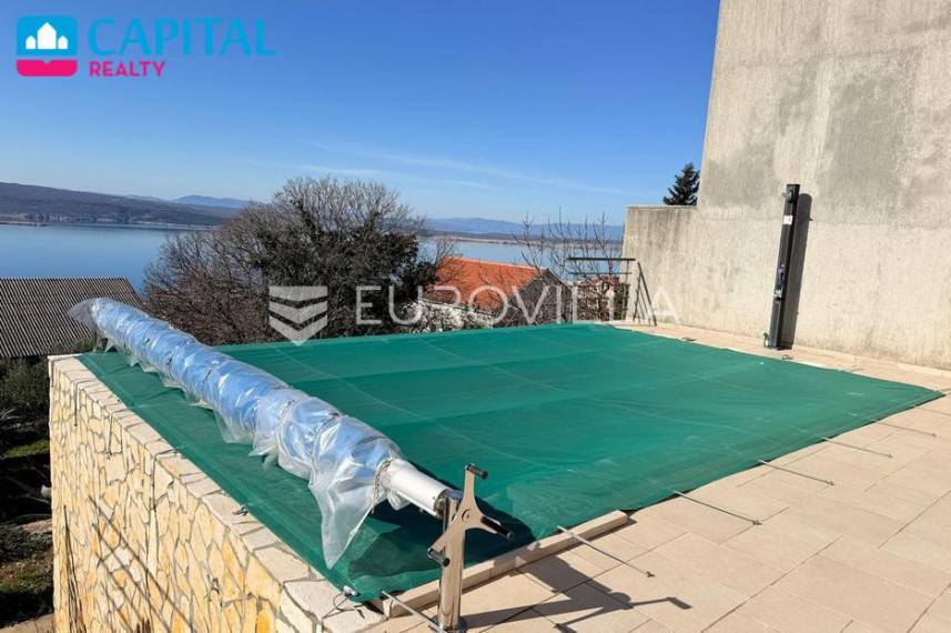 Parduodamas namas Trg Stjepana Radića 1C , 280.00 kv.m ploto, 3 aukštai 43