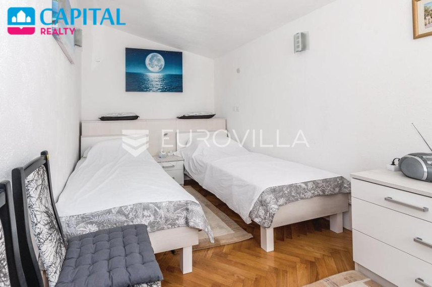 Parduodamas namas Ražanj 249 , 267.57 kv.m ploto, 2 aukštai 10
