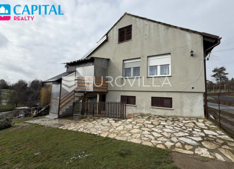 Parduodamas namas 110.00 kv.m ploto, 2 aukštai