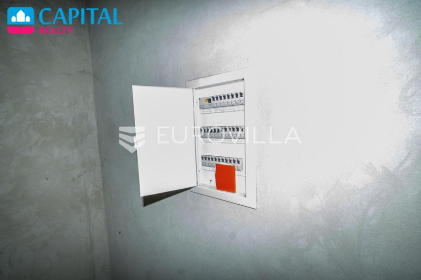Parduodamas namas Ulica Braće Radić 6 , 470.00 kv.m ploto, 3 aukštai 19