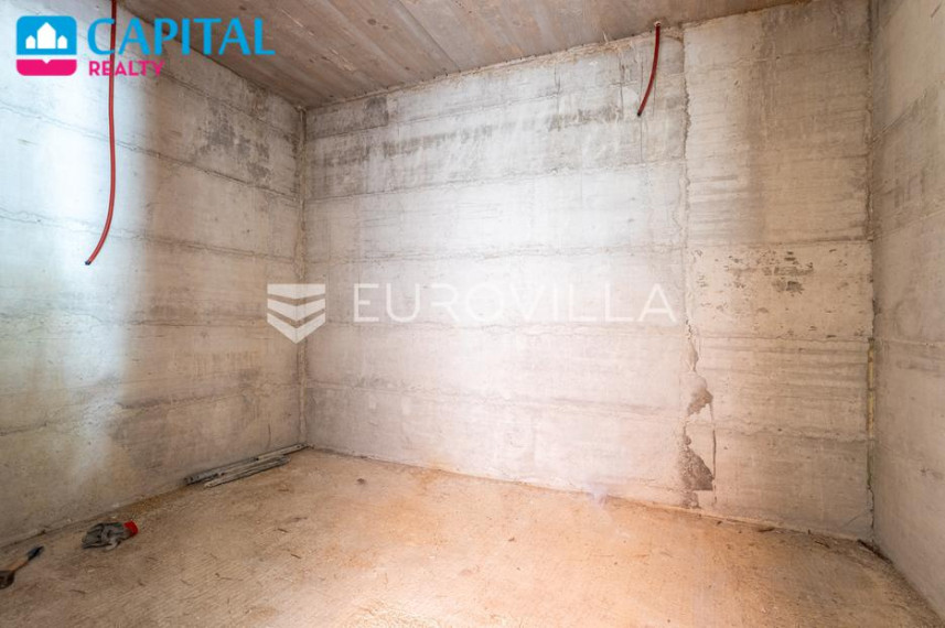 Parduodamas namas Ulica Domovinskog Rata 35 , 360.00 kv.m ploto, 3 aukštai 9