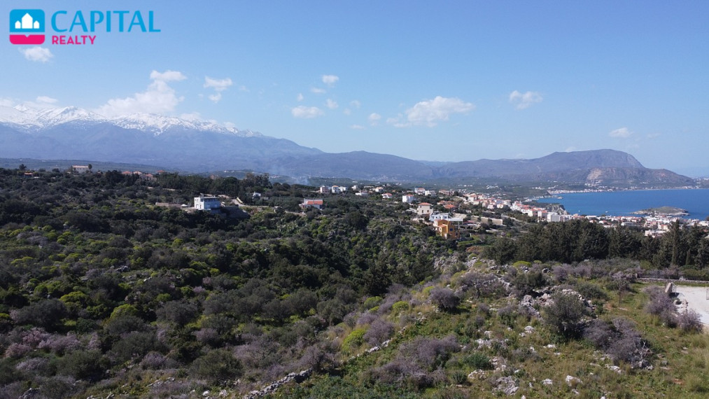 Parduodamas sklypas 4000.00 a ploto 2