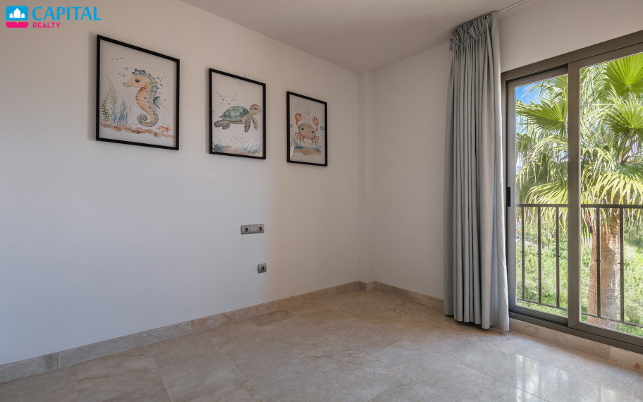 Parduodamas namas Calle Torre Campanillas 7 , 167.00 kv.m ploto,  aukštai 22