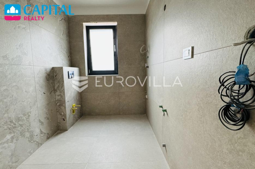 Parduodamas butas Kolodvorska ulica 4 , 66.84 kv.m ploto, 2 kambariai 6