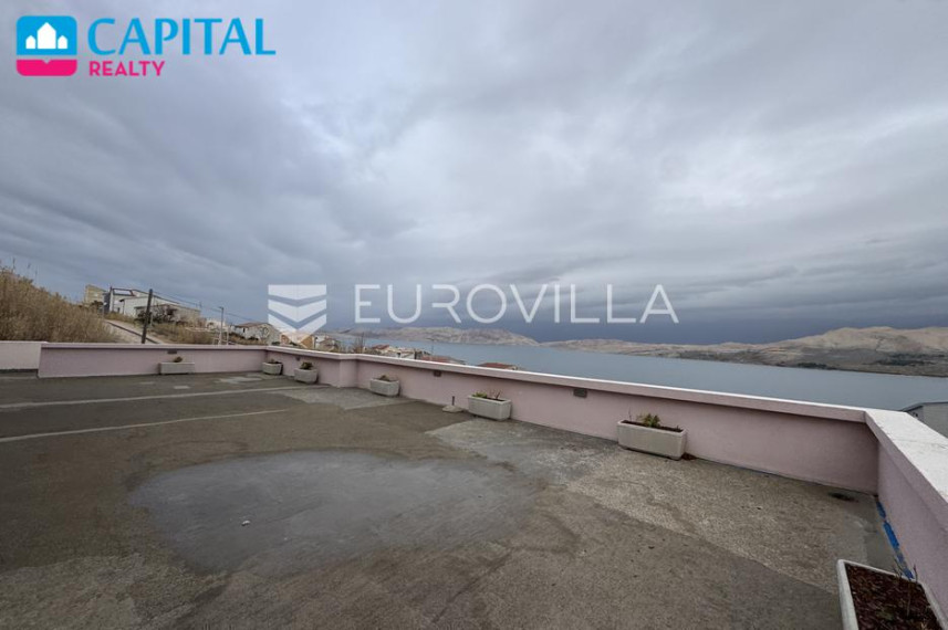 Parduodamas namas Ulica Jurja Dalmatinca 26 , 580.00 kv.m ploto, 3 aukštai 32