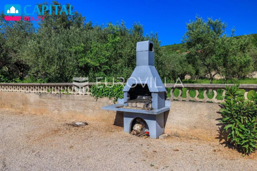 Parduodamas namas Ulica kralja Zvonimira 41 , 200.00 kv.m ploto, 2 aukštai 46