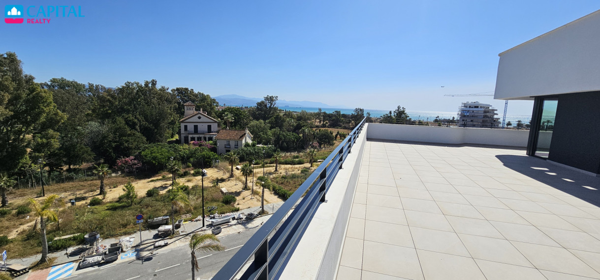 Parduodamas namas Paseo de Maritimo Torremolinos 20R , 183.00 kv.m ploto,  aukštai 30