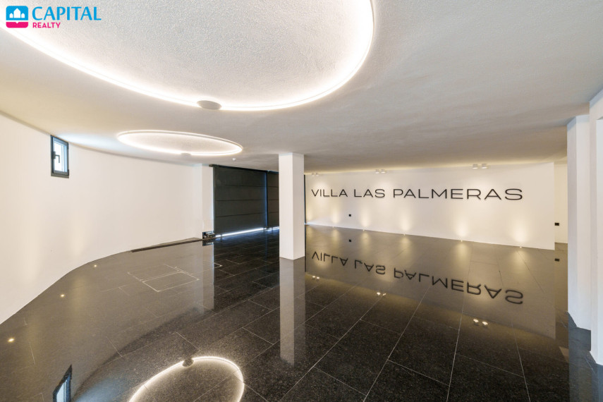 Parduodamas namas Calle Londres S/N , 983.00 kv.m ploto,  aukštai 27