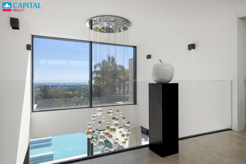 Parduodamas namas Calle Paris 9 , 407.00 kv.m ploto,  Floors 27