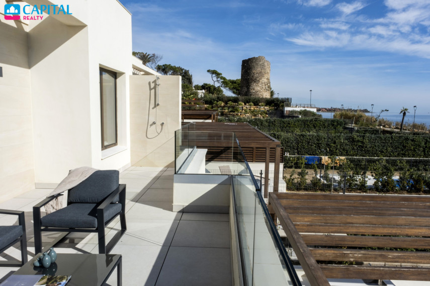 Parduodamas namas Calle Benalauria 11 , 371.00 kv.m ploto,  Floors 46