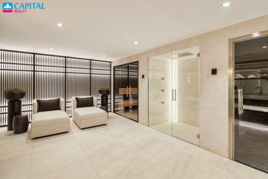 Parduodamas namas Calle Londres S/N , 1636.00 kv.m ploto,  Floors 20