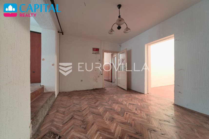 Parduodamas namas Ulica Matije Gupca 90 , 236.00 kv.m ploto, 4 aukštai 4