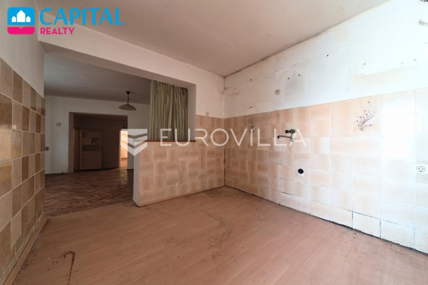 Parduodamas namas Ulica Matije Gupca 90 , 236.00 kv.m ploto, 4 aukštai 10