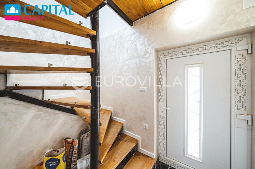 Parduodamas namas Retkošica 2 , 339.17 kv.m ploto, 4 aukštai 21