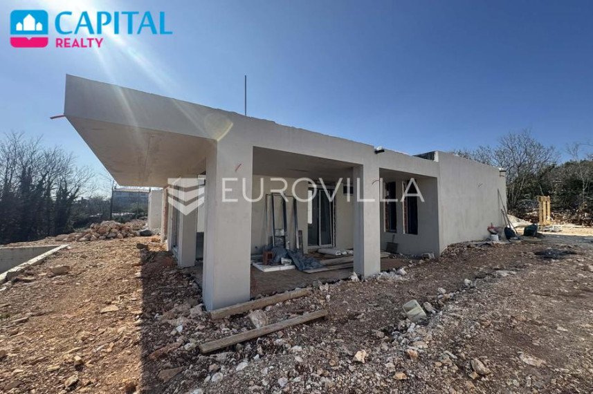 Parduodamas namas Zelenice ulica 11 , 130.00 kv.m ploto, 1 aukštai 12