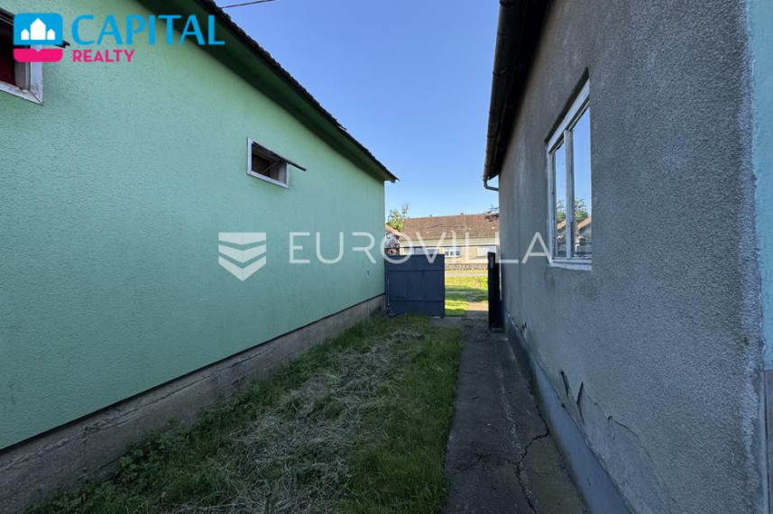 Parduodamas namas Ulica Braće Radić 227 , 200.00 kv.m ploto, 1 aukštai 3