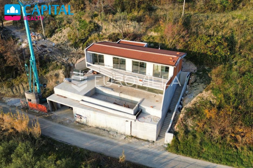 Parduodamas namas Glavači 48 , 277.10 kv.m ploto, 1 aukštai 9