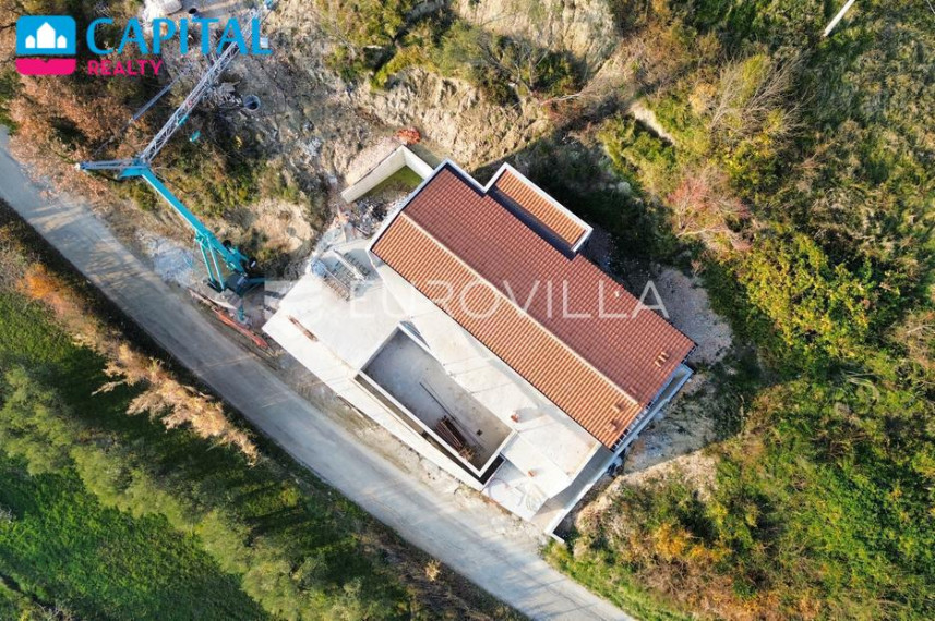 Parduodamas namas Glavači 48 , 277.10 kv.m ploto, 1 aukštai 13