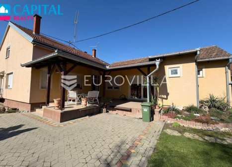 Parduodamas namas Ulica Ivana Pavla II 2 , 420.00 kv.m ploto, 2 aukštai Parduodamas namas Ulica Ivana Pavla II 2 , 420.00 kv.m ploto, 2 aukštai
