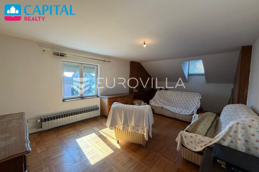 Parduodamas namas Ulica Ivana Pavla II 2 , 420.00 kv.m ploto, 2 aukštai 25