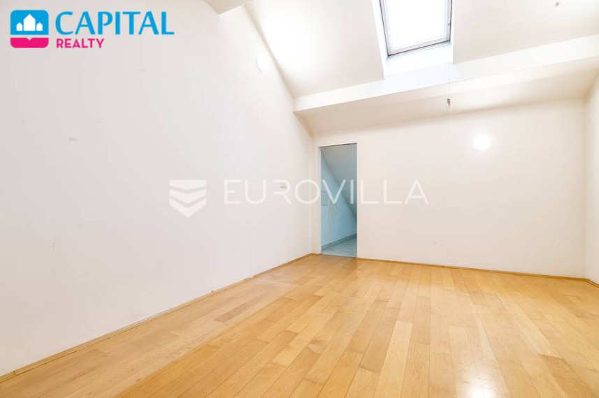 Parduodamas namas Ulica Ivana Ostreša 7 , 950.00 kv.m ploto, 2 aukštai 5