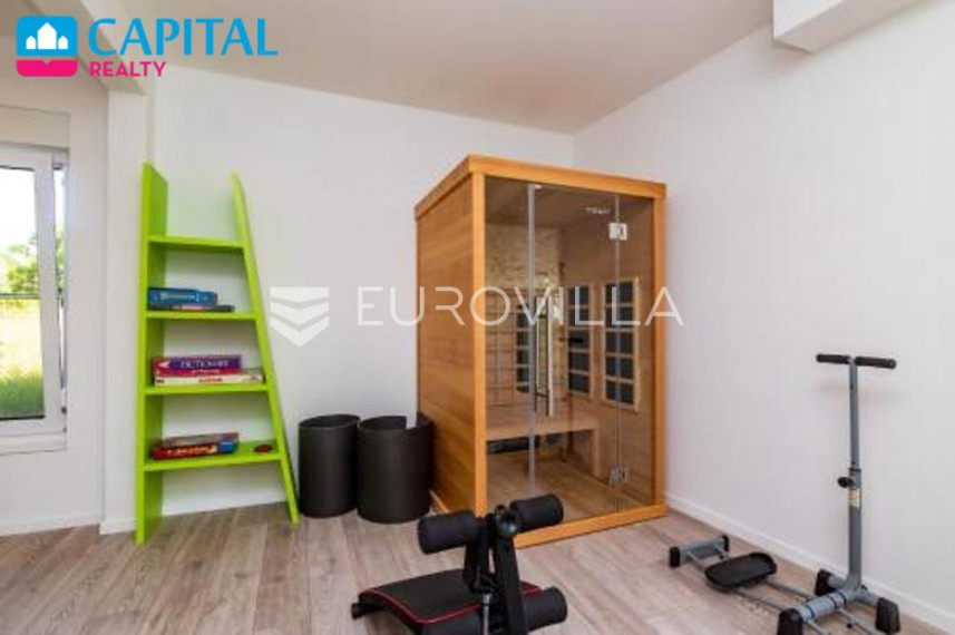 Parduodamas namas Ulica hrvatskih domobrana 58 , 134.00 kv.m ploto, 2 aukštai 27