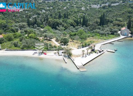 Parduodamas namas Trg Ruđera Boškovića 1 , 180.00 kv.m ploto, 1 aukštai Parduodamas namas Trg Ruđera Boškovića 1 , 180.00 kv.m ploto, 1 aukštai