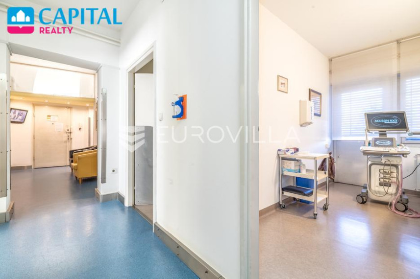 Parduodamas butas Ulica Vjekoslava Heinzela 6A , 223.98 kv.m ploto, 7 kambariai 8