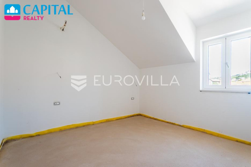 Parduodamas butas prilaz tvornici 19 , 138.97 kv.m ploto, 4 kambariai 9