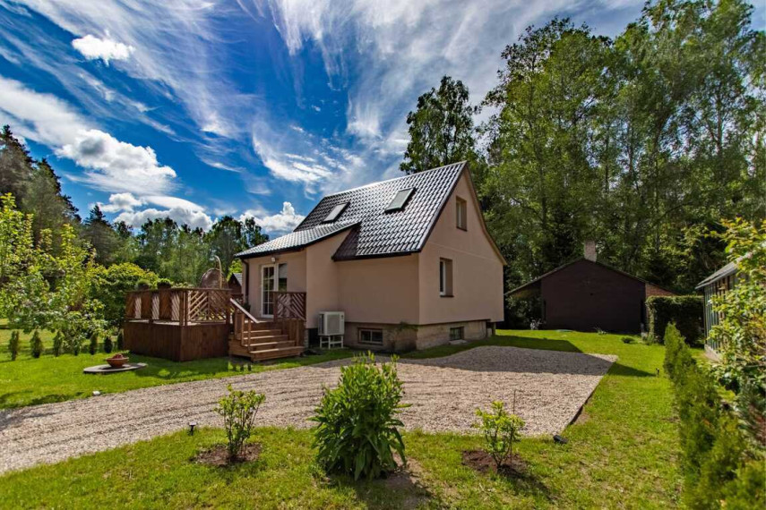 Parduodamas namas Vyšnių g. 9, Šeimyniškėlių k., Anykščių r. sav. 1