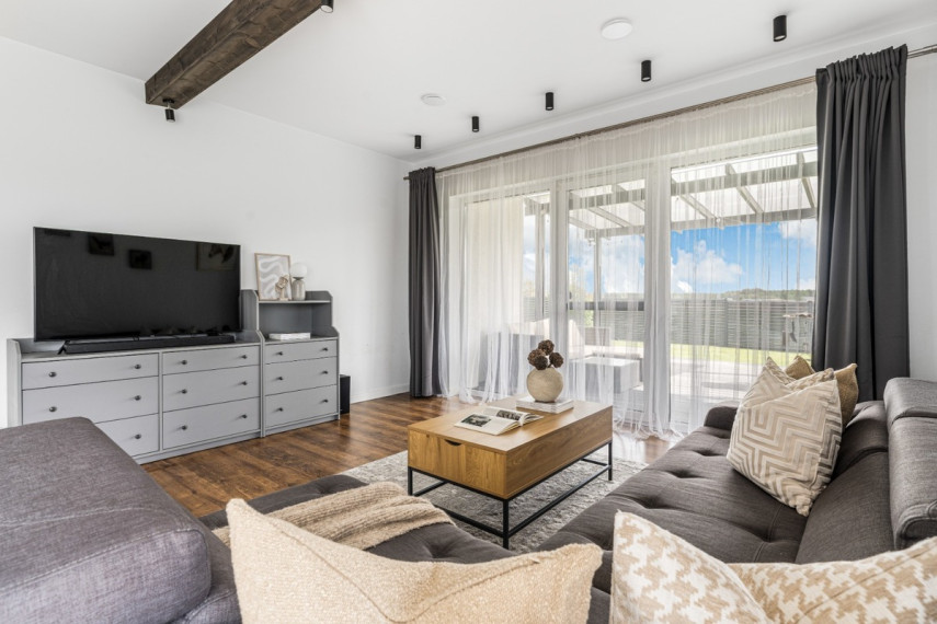 Parduodamas namas Beržų g., Užukampio k., Trakų r. sav., 155 m2 ploto, 1 aukštai 9
