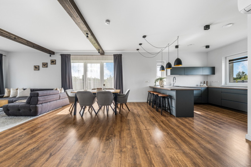 Parduodamas namas Beržų g., Užukampio k., Trakų r. sav., 155 m2 ploto, 1 aukštai 12