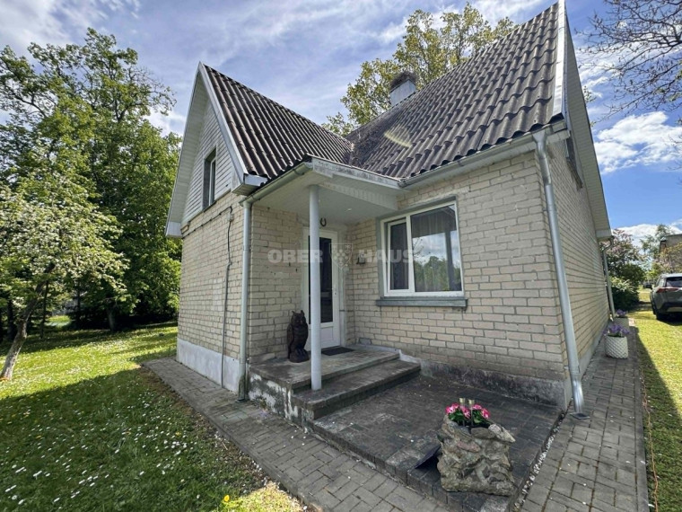 Parduodamas namas Tryškių g., Raudėnų k., Šiaulių r. sav., 130 m2 ploto, 2 aukštai 42