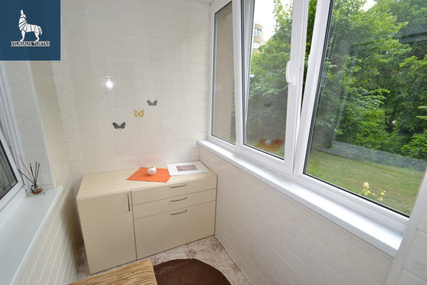 Nuomojamas butas Žaliųjų Ežerų g., Santariškės, Vilniaus m., Vilniaus m. sav., 36 m2 ploto, 1 kambariai 6