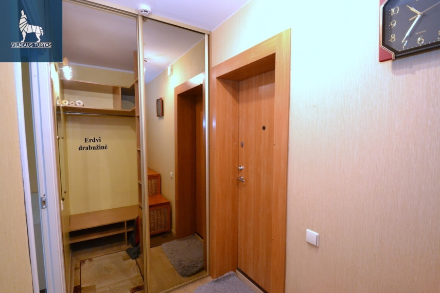 Nuomojamas butas Žaliųjų Ežerų g., Santariškės, Vilniaus m., Vilniaus m. sav., 36 m2 ploto, 1 kambariai 12