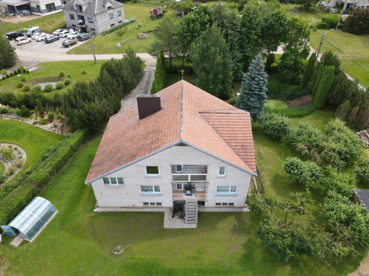 Parduodamas namas Draustinio g., Ginkūnų k., Šiaulių r. sav., 391.06 m² ploto 7 kambariai 59