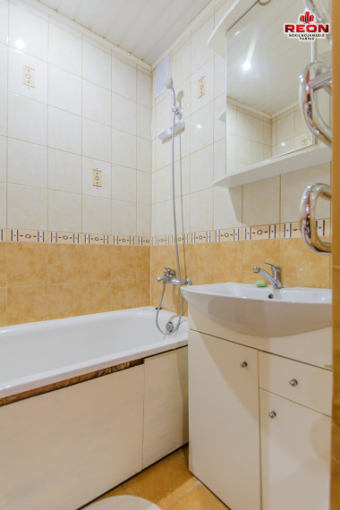 Nuomojamas butas Rygos g., Justiniškės, Vilniaus m., Vilniaus m. sav., 40 m2 ploto, 1 kambariai 8