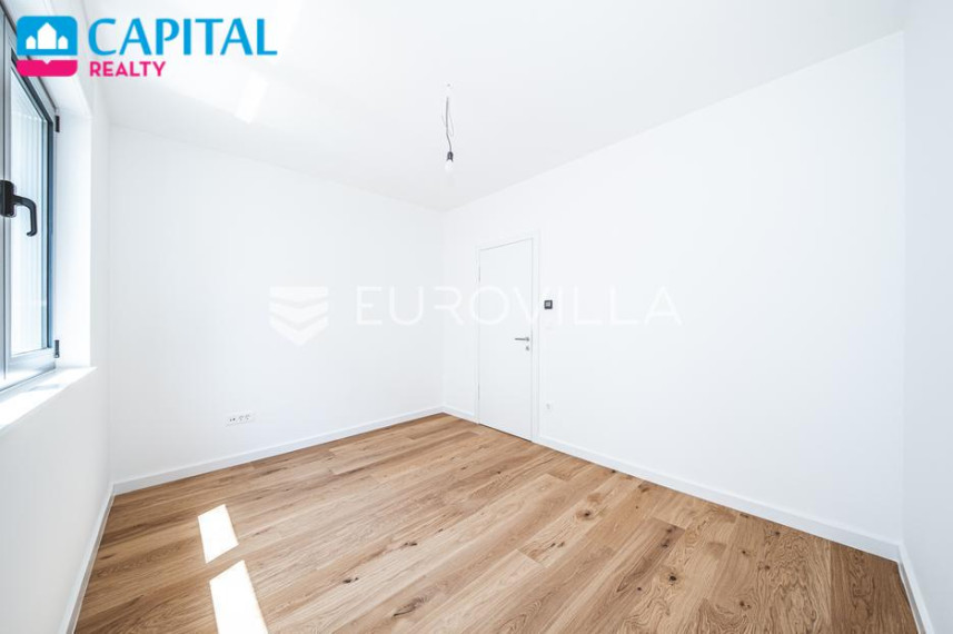 Parduodamas butas Črešnjevec 81 , 172.52 kv.m ploto, 3 kambariai 12