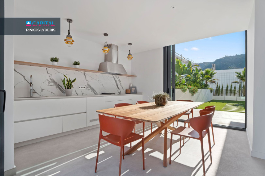 Parduodamas namas Calle Munich 14 , 503.00 kv.m ploto,  Floors 11